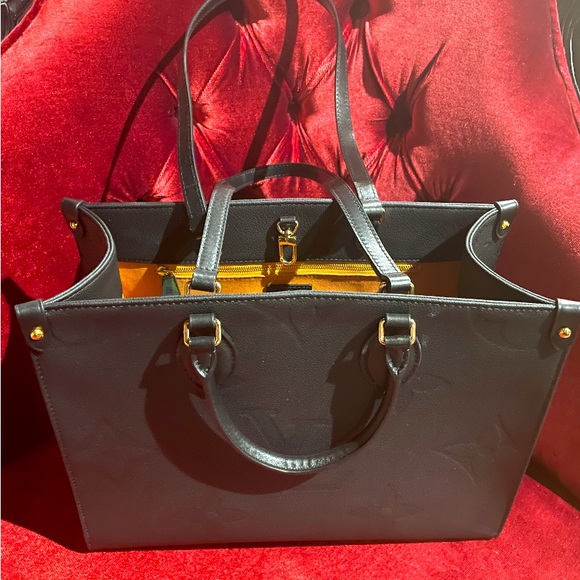 Large LV monogram leather bag. - Picture 5 of 5